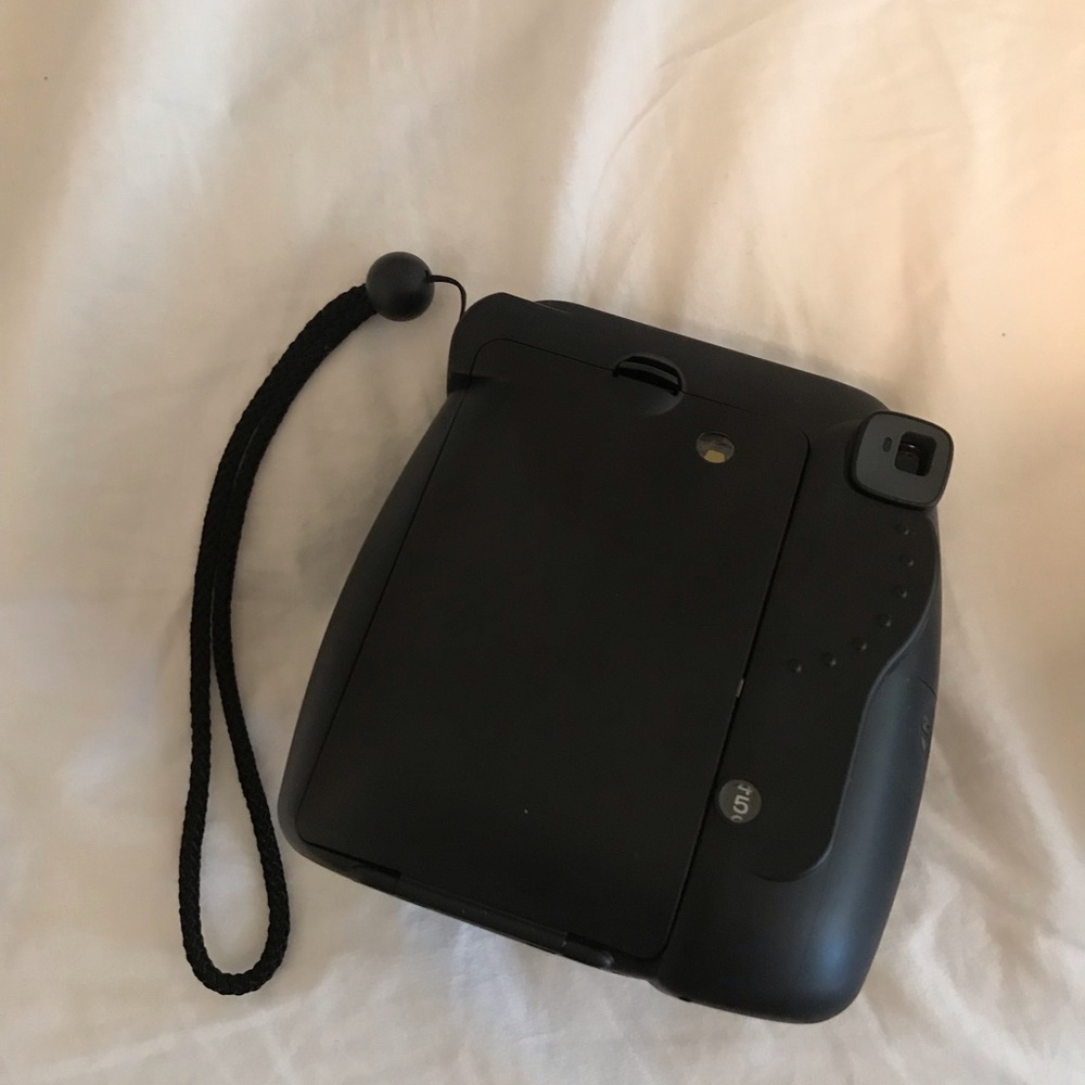 Fujifilm Instax Mini 9 camera w/ case!